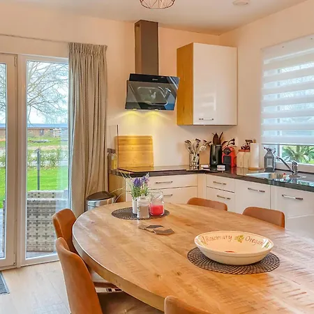 Kavel 13 Holiday home *