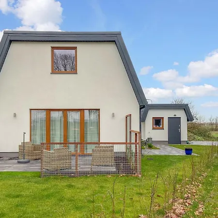 Kavel 13 Holiday home *